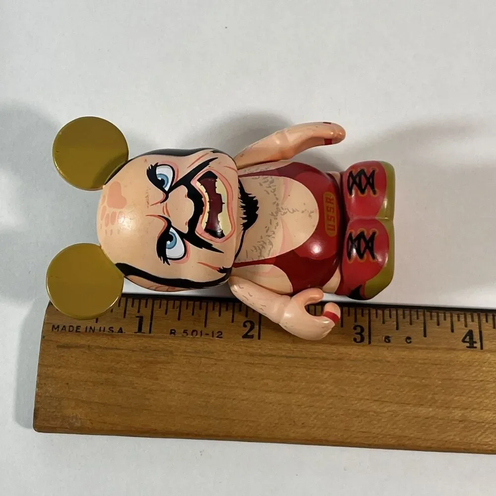 Disney vinylmation extreme